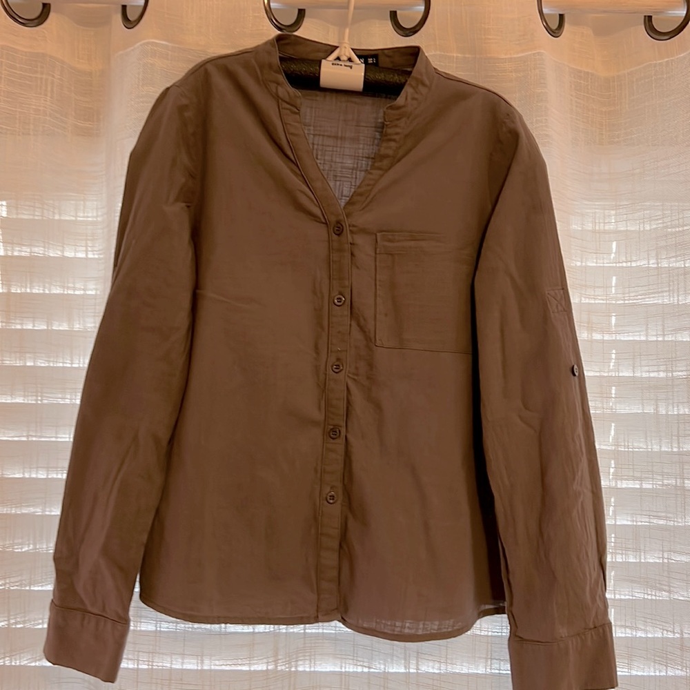 SHEIN size small button down shirt